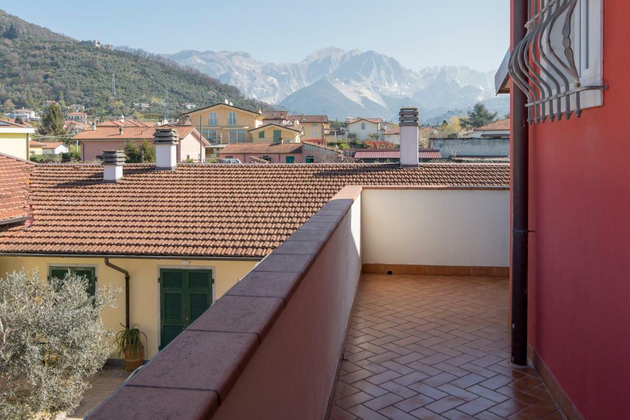 Merlo d'Oro Carrara Exterior foto