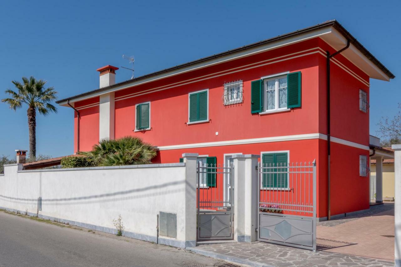 Merlo d'Oro Carrara Exterior foto
